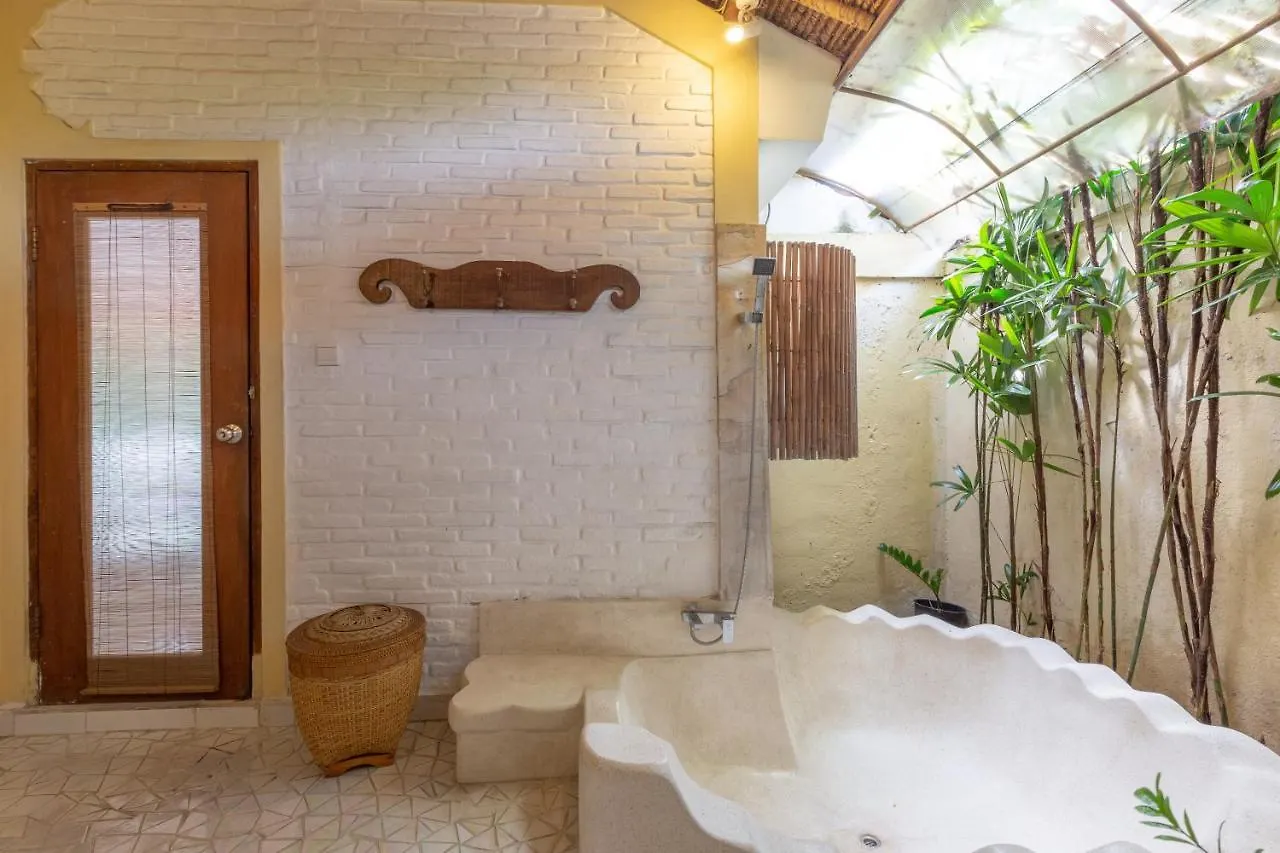 Villa Poppy Seminyak  Seminyak (Bali)